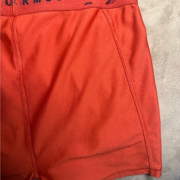 Under Armour Women's Activewear Size Small Vibrant Orange Athletic Shorts - Picture 8 of 9